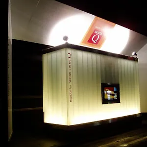 Q Hotel